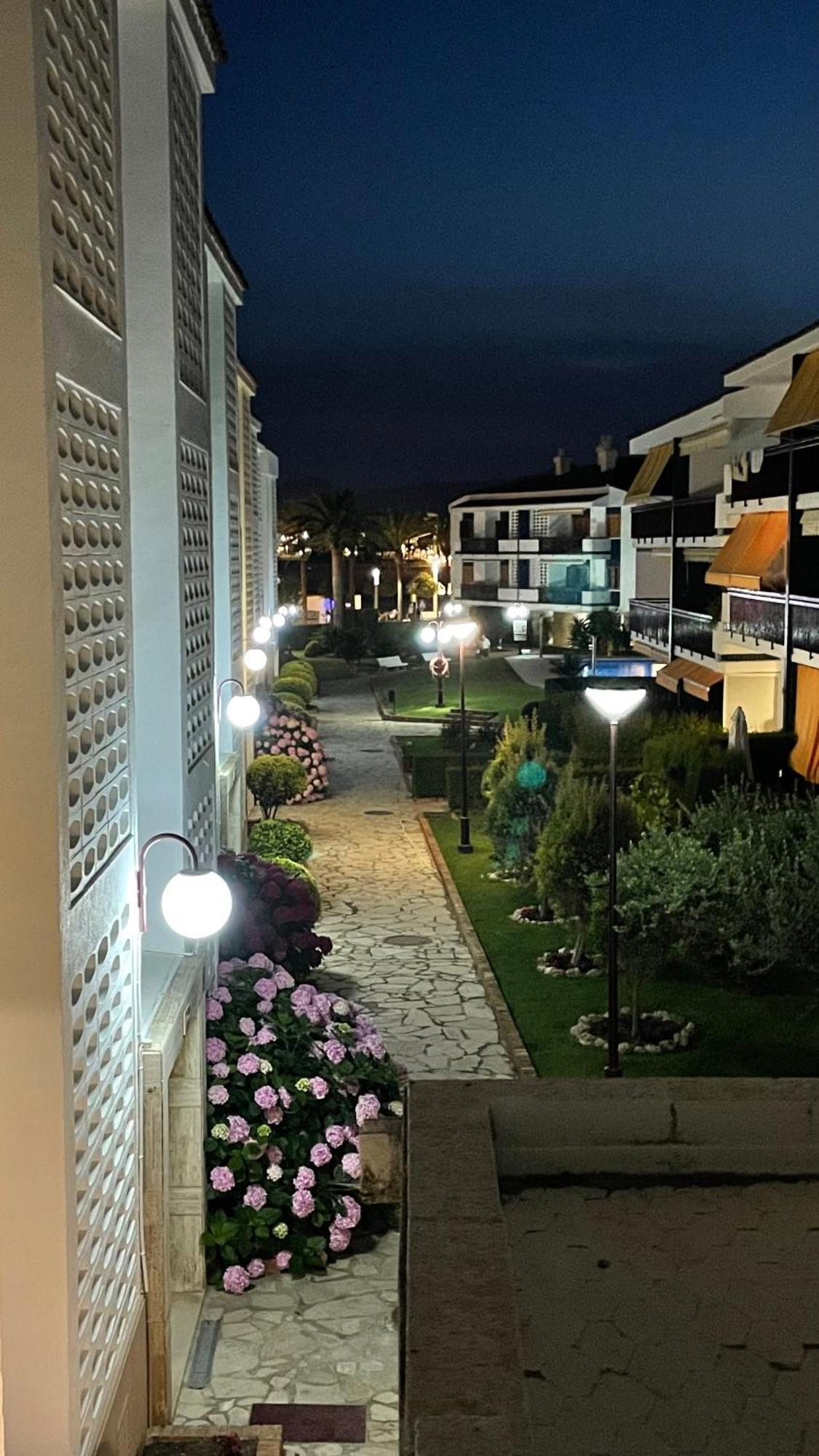 Precioso Apartamento Con Piscina Urbanizacion Playazul Cambrils Exterior foto
